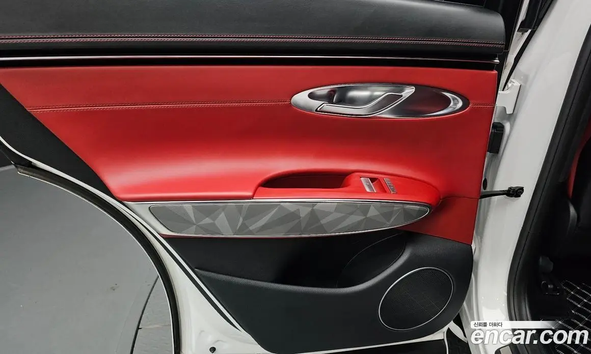 Genesis GV70 2021 2.5 автомат (гидро), фото 15