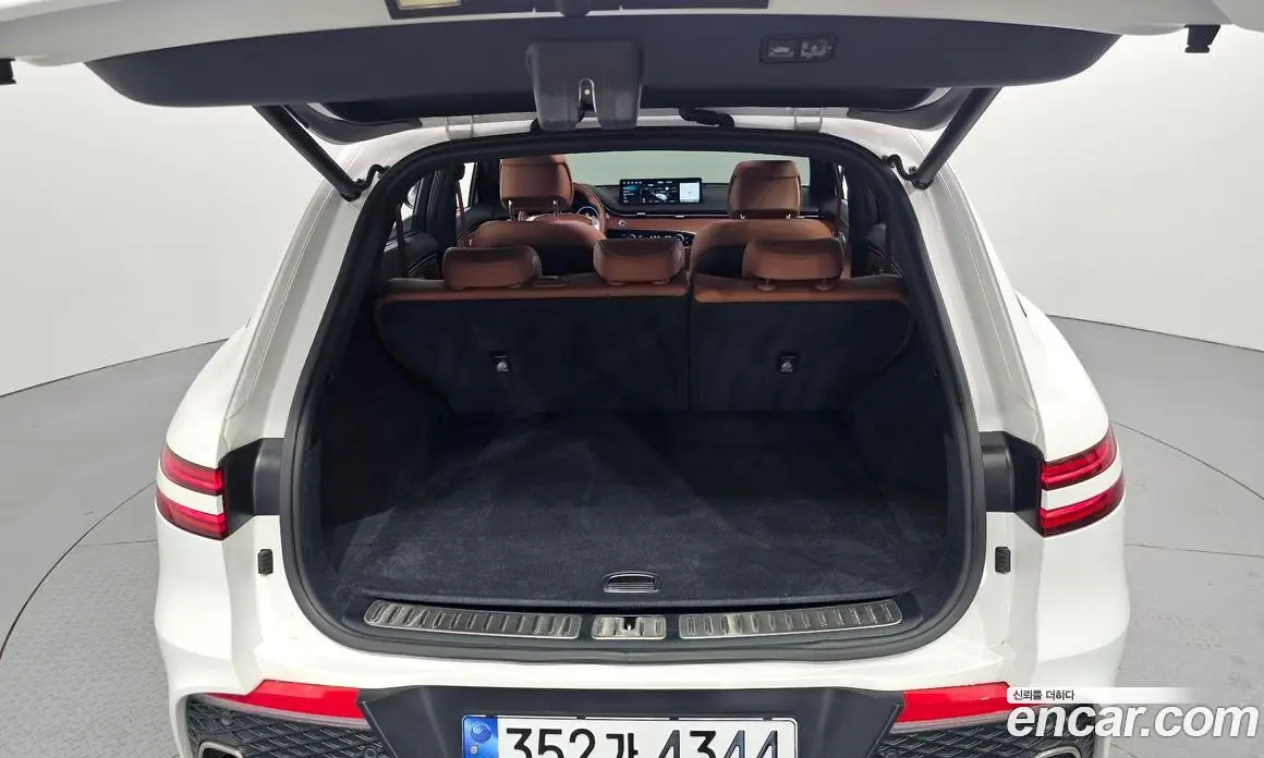 Genesis GV70 2022 2.5 автомат (гидро), фото 26