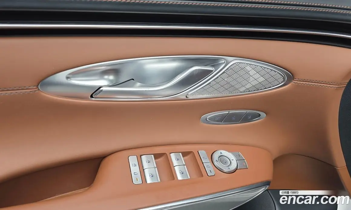 Genesis GV70 2023 2.5 автомат (гидро), фото 27