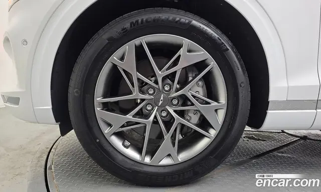 Genesis GV70 2023 2.5 автомат (гидро), миниатюра 5