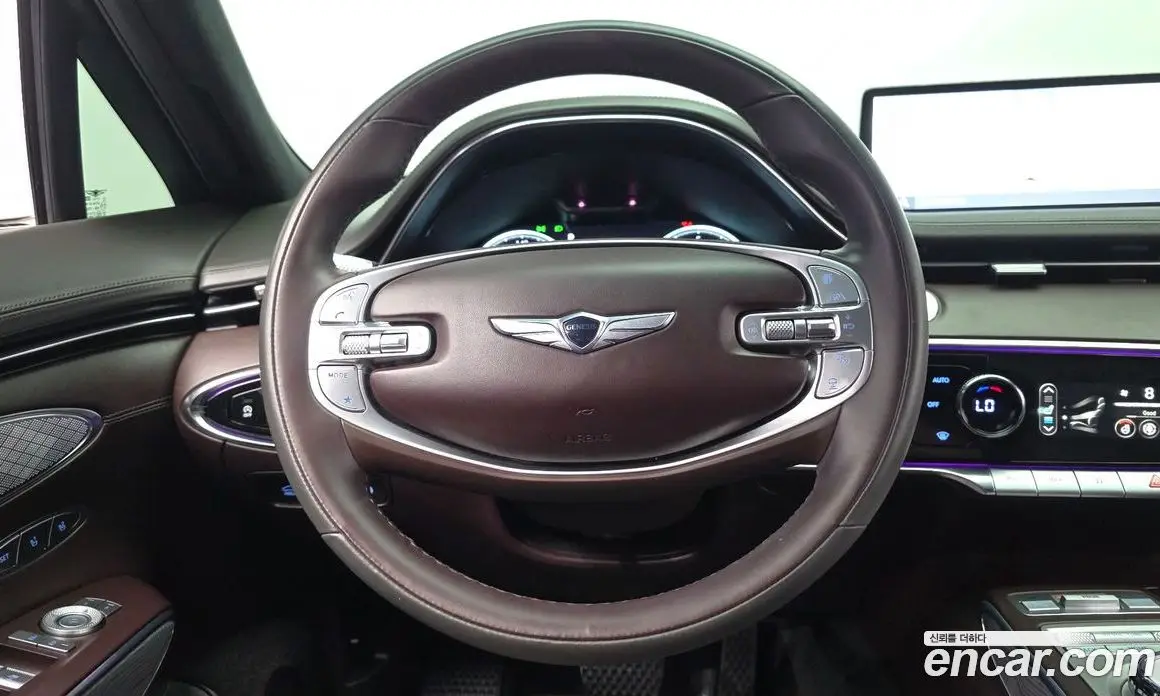 Genesis GV70 2023 2.5 автомат (гидро), фото 13