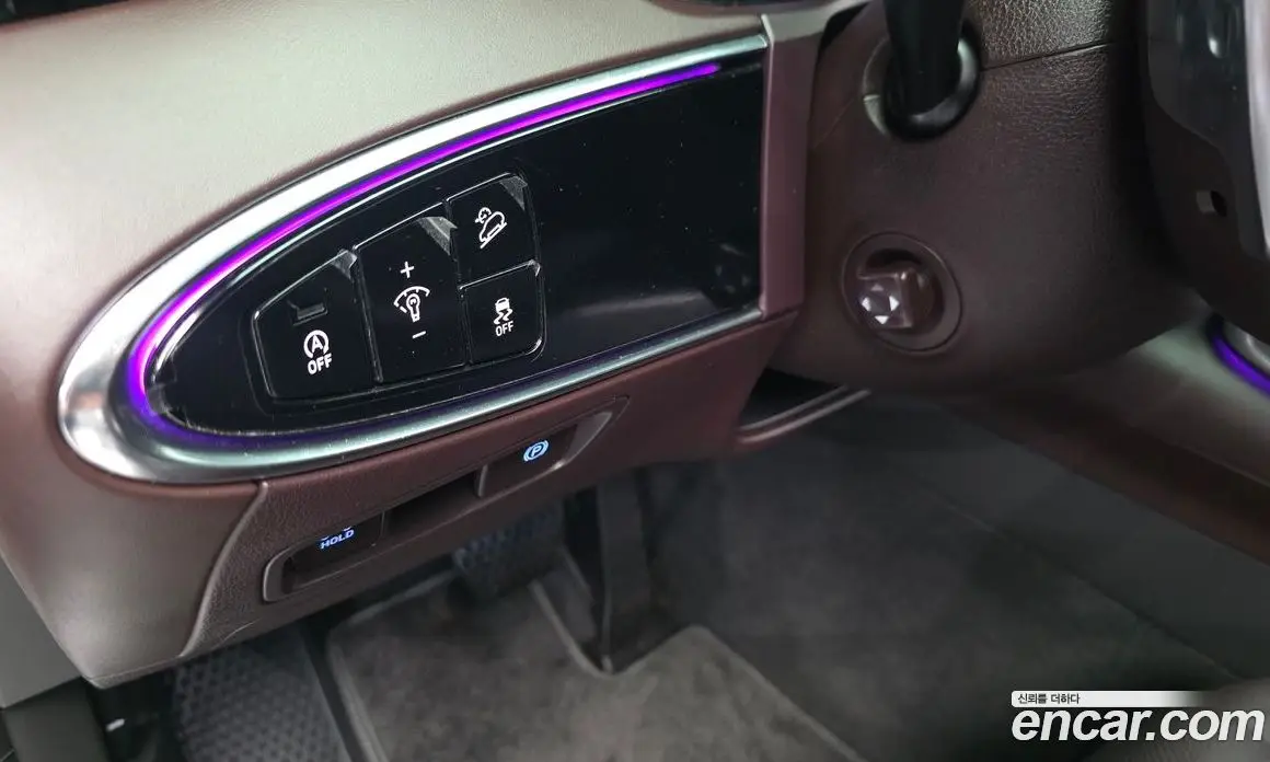 Genesis GV70 2023 2.5 автомат (гидро), фото 18