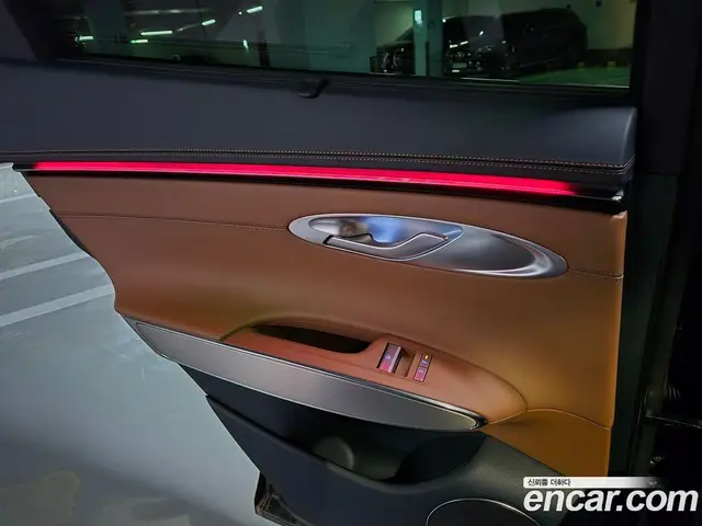 Genesis GV70 2025 2.5 автомат (гидро), миниатюра 10