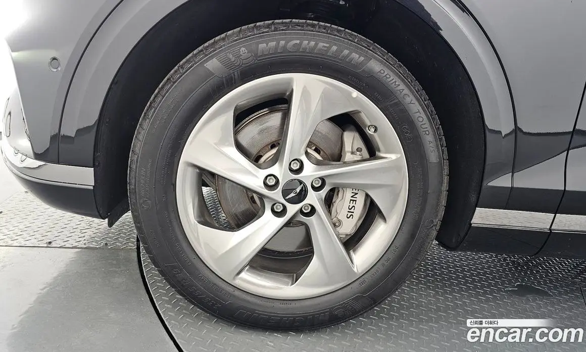 Genesis GV70 2025 2.5 автомат (гидро), фото 5