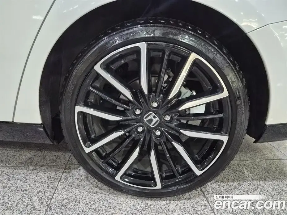 Honda Accord 2024 2.0 автомат (гидро), фото 20 Honda Accord 2024 2.0 автомат (гидро), фото 20
