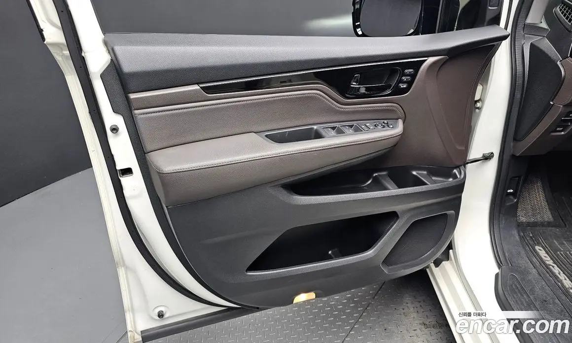 Honda Odyssey 2018 3.5 автомат (гидро), фото 15 Honda Odyssey 2018 3.5 автомат (гидро), фото 15