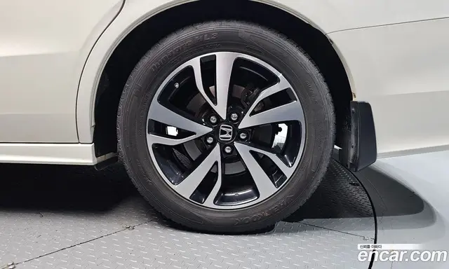 Honda Odyssey 2018 3.5 автомат (гидро), миниатюра 7 Honda Odyssey 2018 3.5 автомат (гидро), миниатюра 7