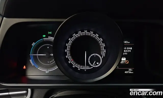Hyundai Avante 2023 1.6 автомат (гидро), миниатюра 11