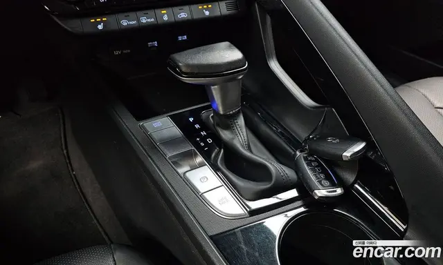 Hyundai Avante 2023 1.6 автомат (гидро), миниатюра 12