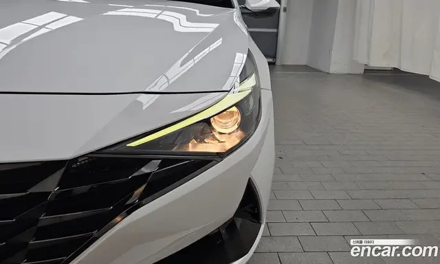 Hyundai Avante 2023 1.6 автомат (гидро), миниатюра 8