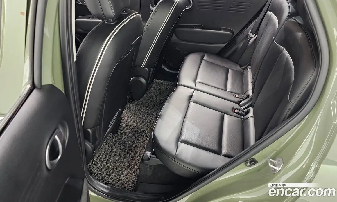 Hyundai Casper 2021 1.0 автомат (гидро), фото 11