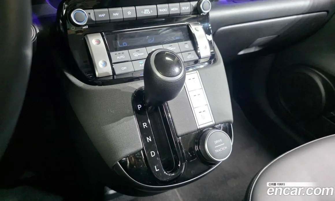 Hyundai Casper 2024 1.0 автомат (гидро), фото 12