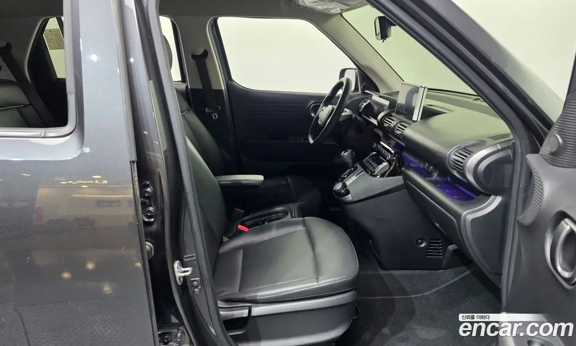 Hyundai Casper 2024 1.0 автомат (гидро), фото 17