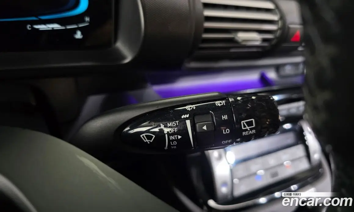 Hyundai Casper 2024 1.0 автомат (гидро), фото 28