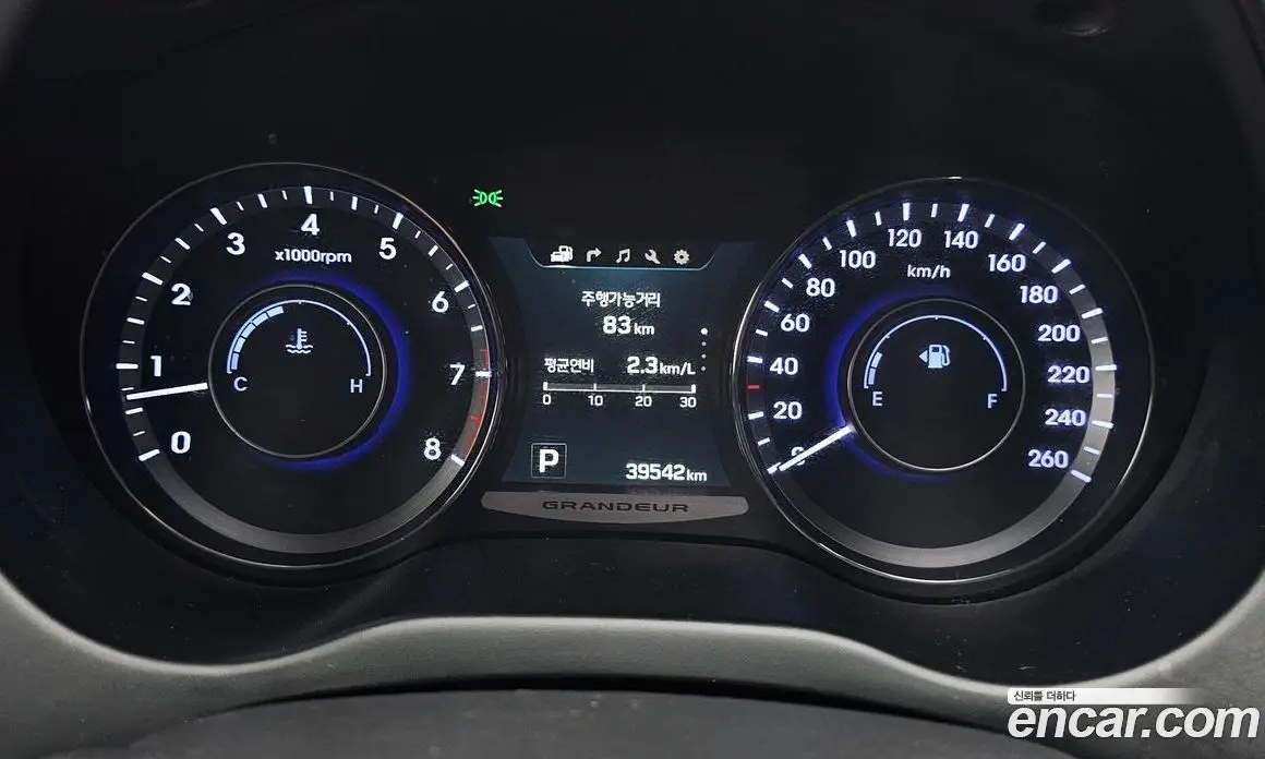 Hyundai Grandeur 2014 3.0 автомат (гидро), фото 11