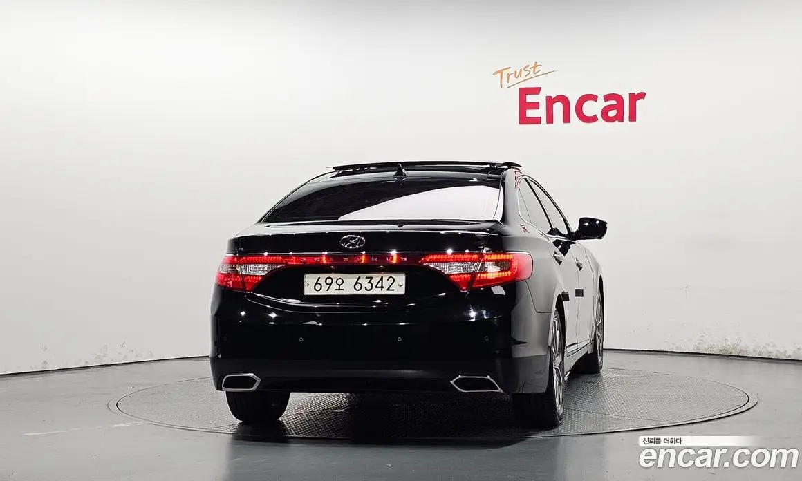 Hyundai Grandeur 2014 3.0 автомат (гидро), фото 4