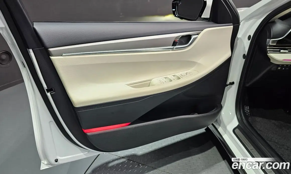Hyundai Grandeur 2021 2.5 автомат (гидро), фото 14