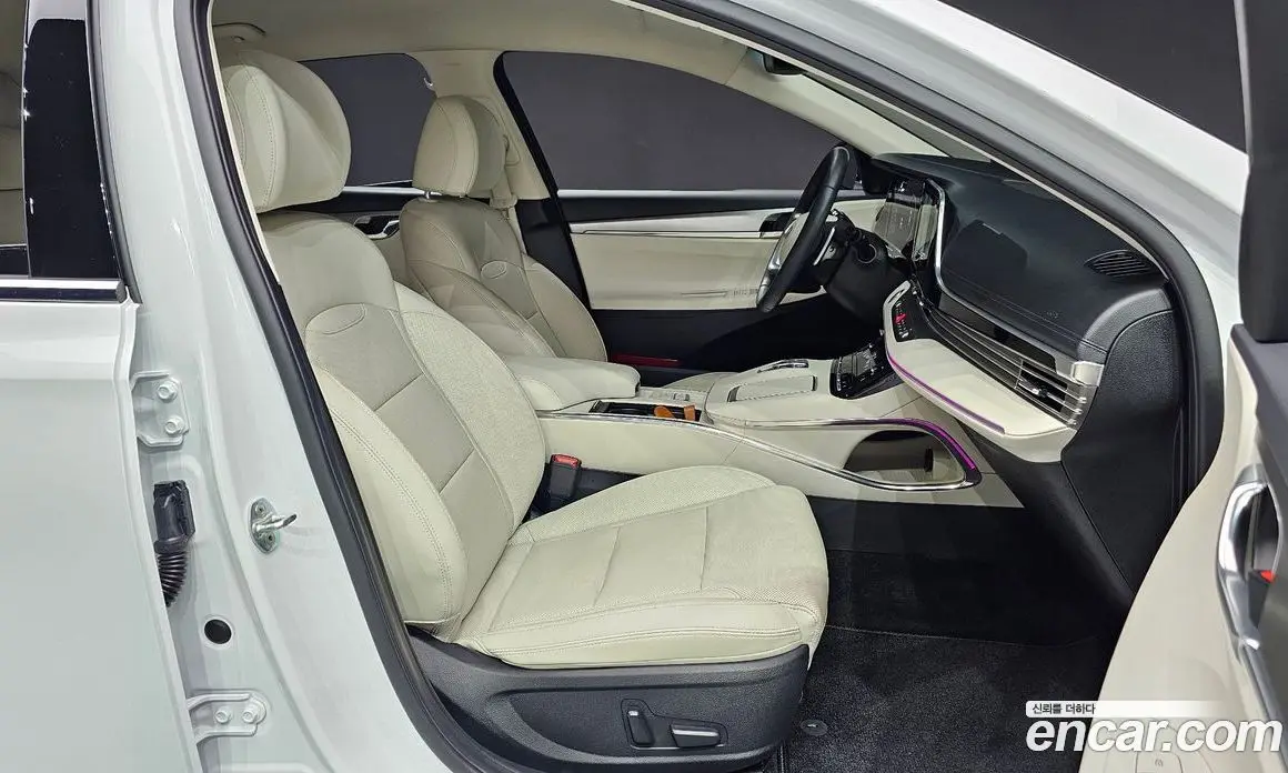 Hyundai Grandeur 2021 2.5 автомат (гидро), фото 18
