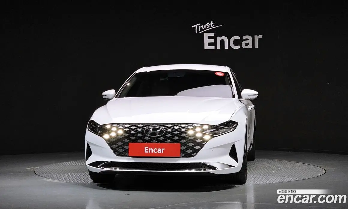 Hyundai Grandeur 2021 2.5 автомат (гидро), фото 3
