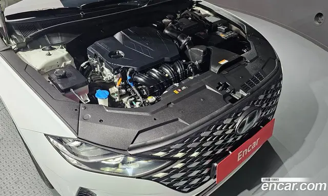 Hyundai Grandeur 2021 2.5 автомат (гидро), миниатюра 6