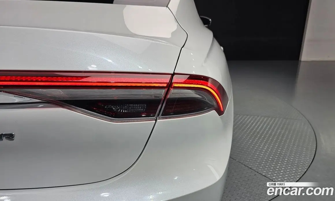 Hyundai Grandeur 2021 2.5 автомат (гидро), фото 9