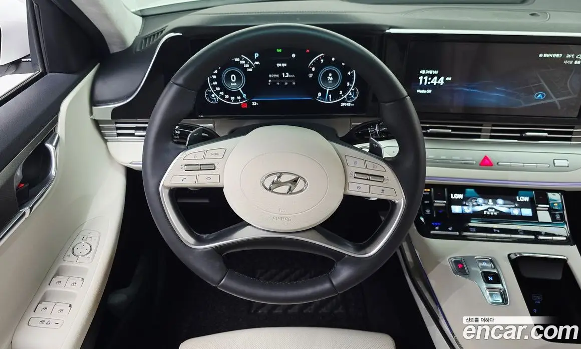 Hyundai Grandeur 2022 2.5 автомат (гидро), фото 13