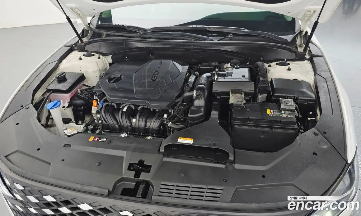 Hyundai Grandeur 2022 2.5 автомат (гидро), фото 6