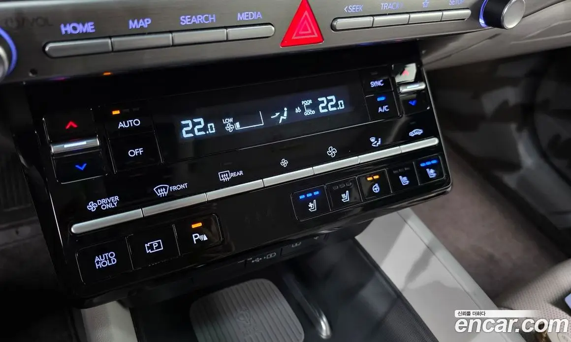 Hyundai Grandeur 2023 1.6 автомат (гидро), фото 24