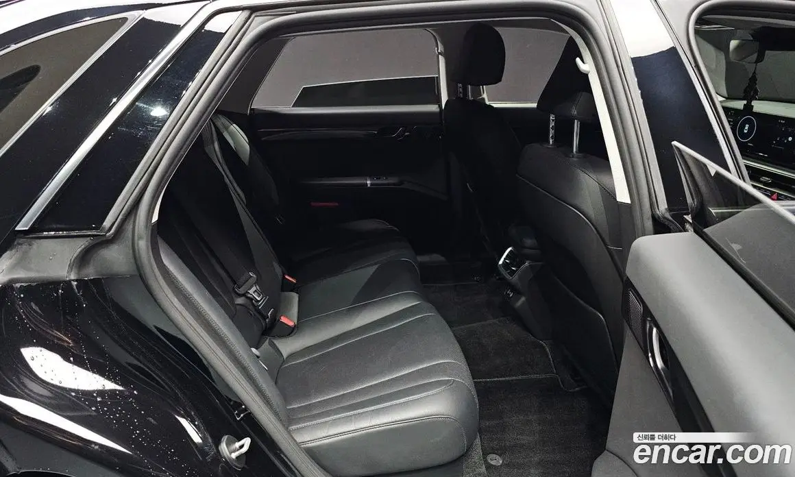 Hyundai Grandeur 2023 2.5 автомат (гидро), фото 12
