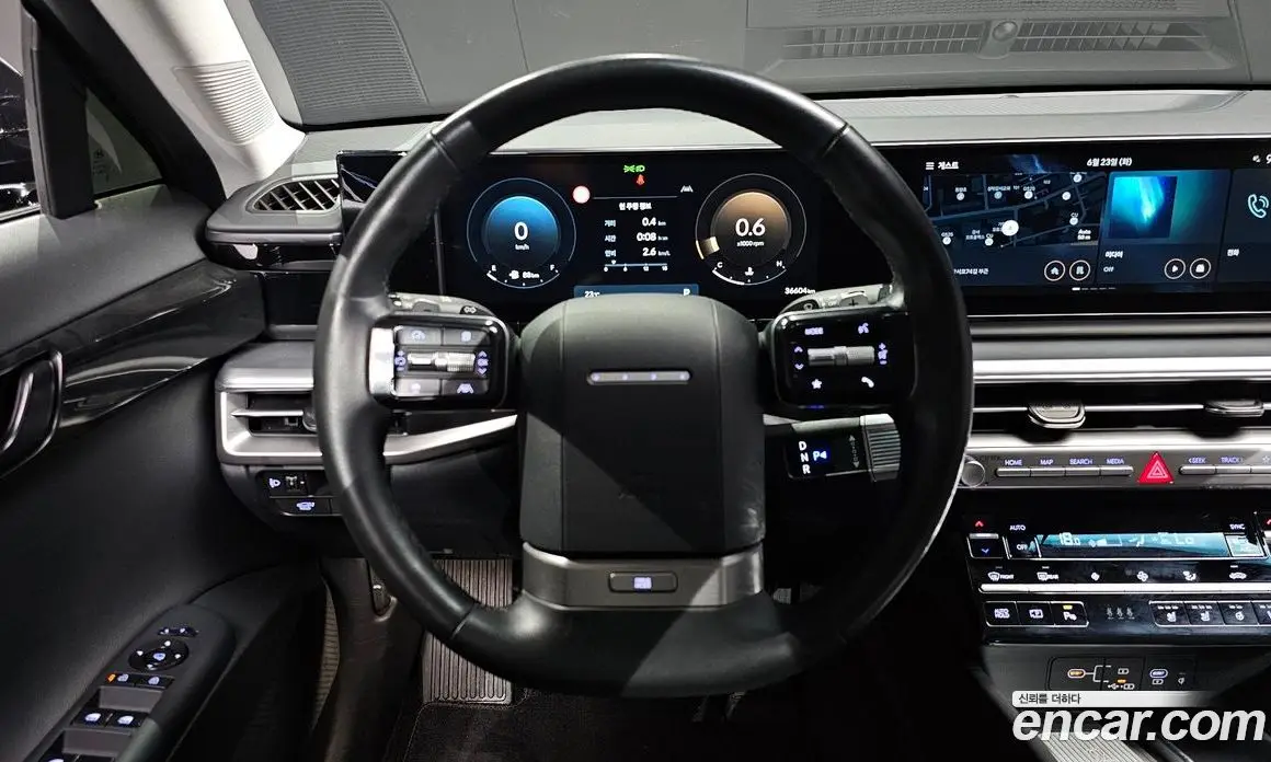 Hyundai Grandeur 2023 2.5 автомат (гидро), фото 13