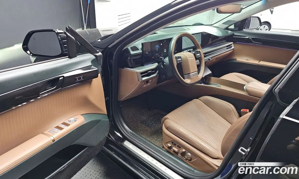 Hyundai Grandeur 2023 2.5 автомат (гидро), фото 13