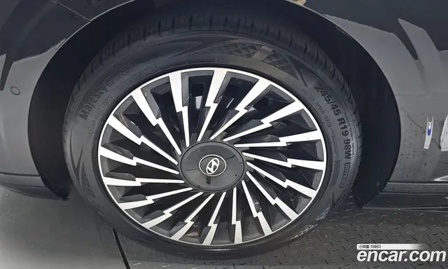 Hyundai Grandeur 2023 2.5 автомат (гидро), миниатюра 5