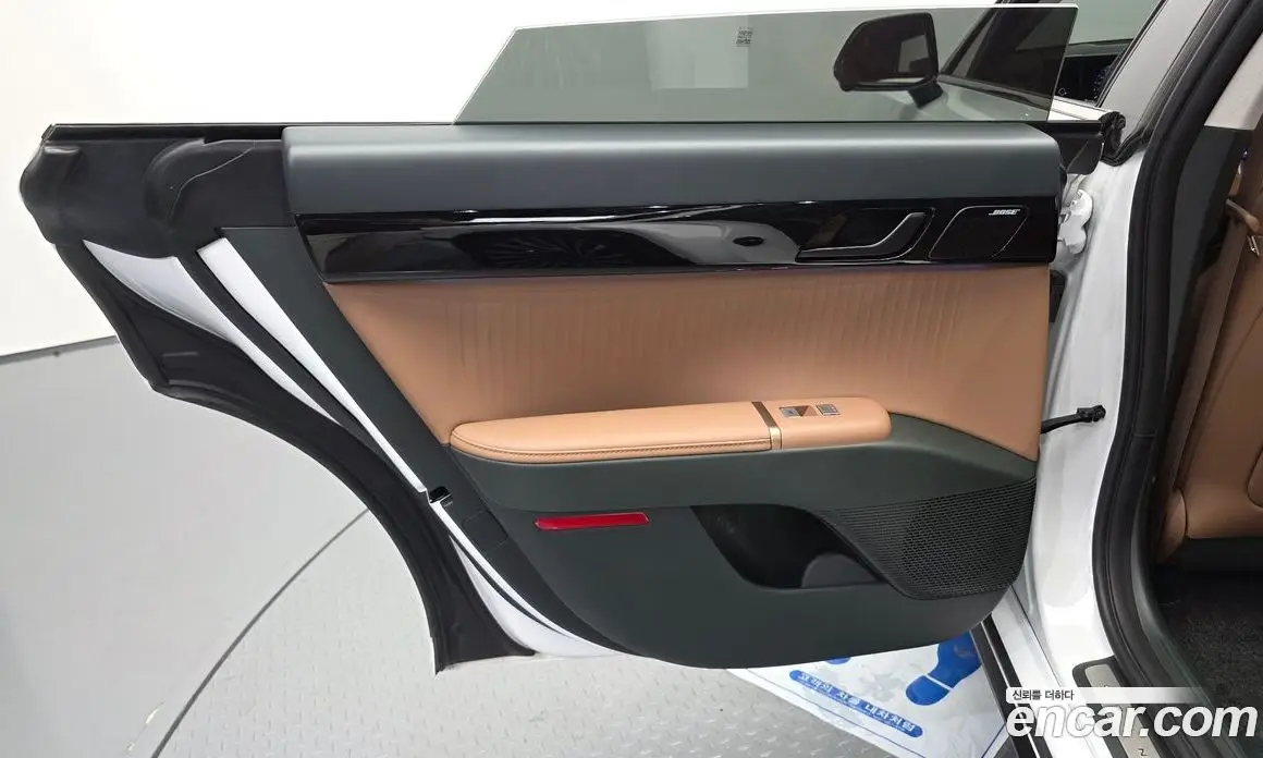 Hyundai Grandeur 2025 2.5 автомат (гидро), фото 15