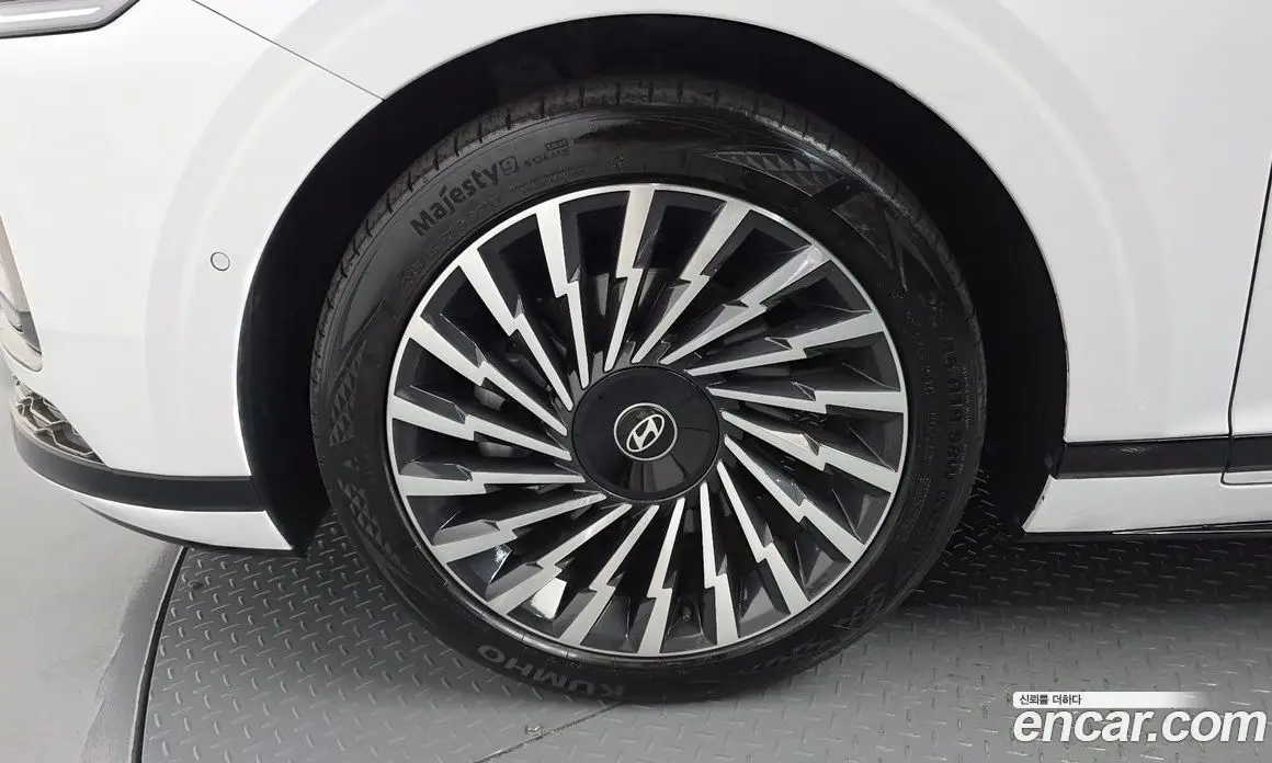Hyundai Grandeur 2025 2.5 автомат (гидро), фото 5
