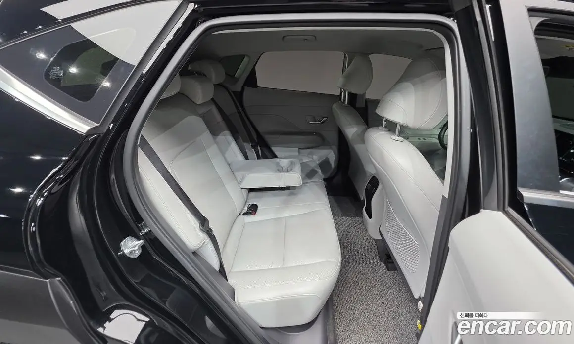 Hyundai Kona 2023 2.0 автомат (гидро), фото 24