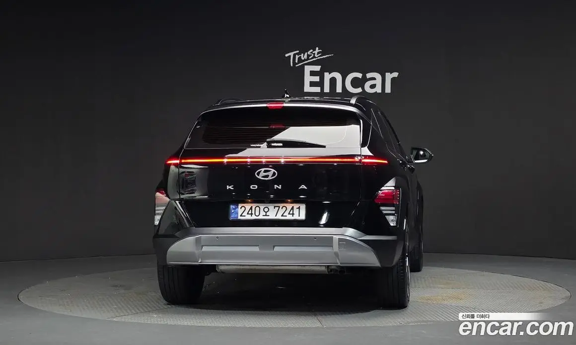Hyundai Kona 2023 2.0 автомат (гидро), фото 4