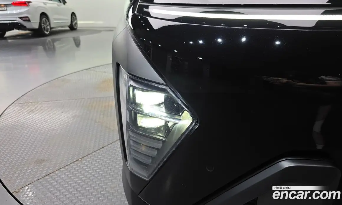 Hyundai Kona 2023 2.0 автомат (гидро), фото 8