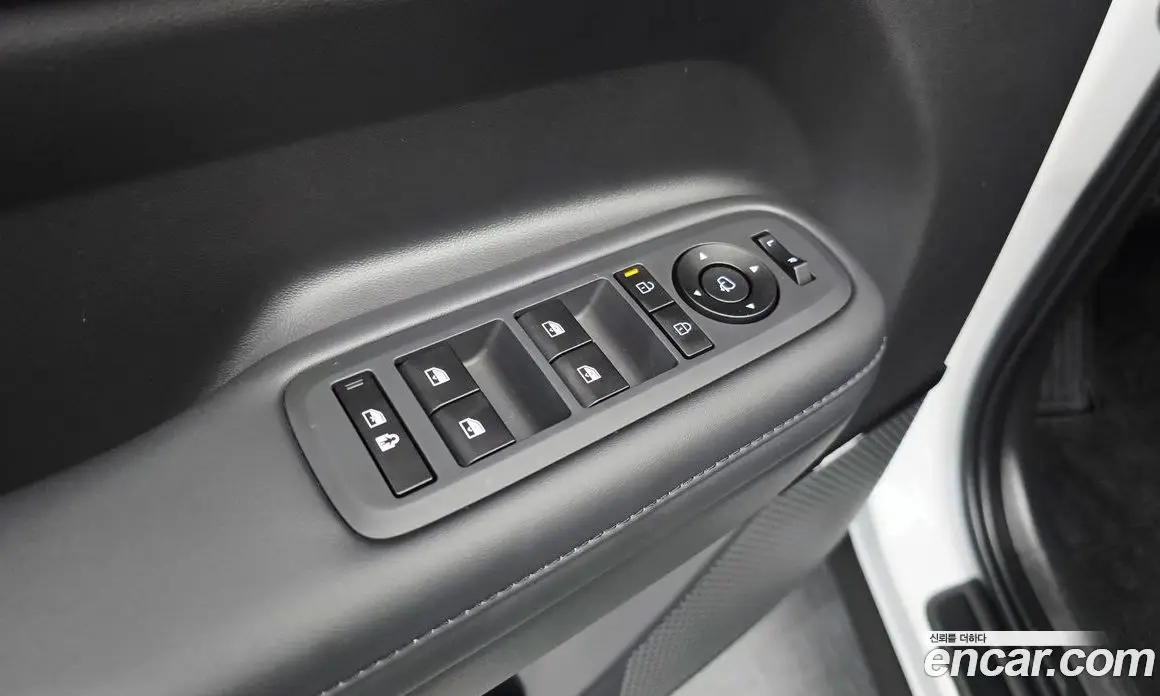 Hyundai Santa Fe 2023 1.6 автомат (гидро), фото 21