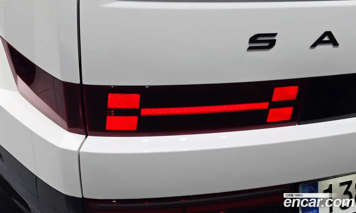 Hyundai Santa Fe 2023 1.6 автомат (гидро), фото 9