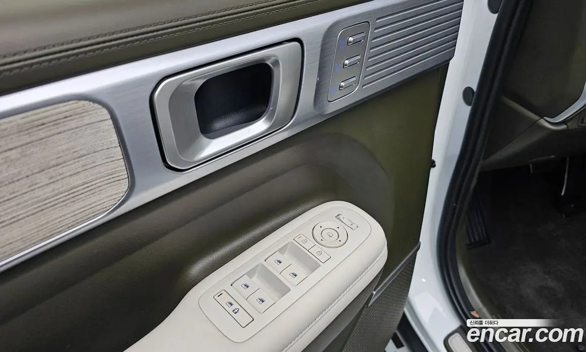 Hyundai Santa Fe 2024 1.6 автомат (гидро), фото 26