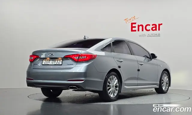 Hyundai Sonata 2015 1.6 автомат (гидро), миниатюра 2
