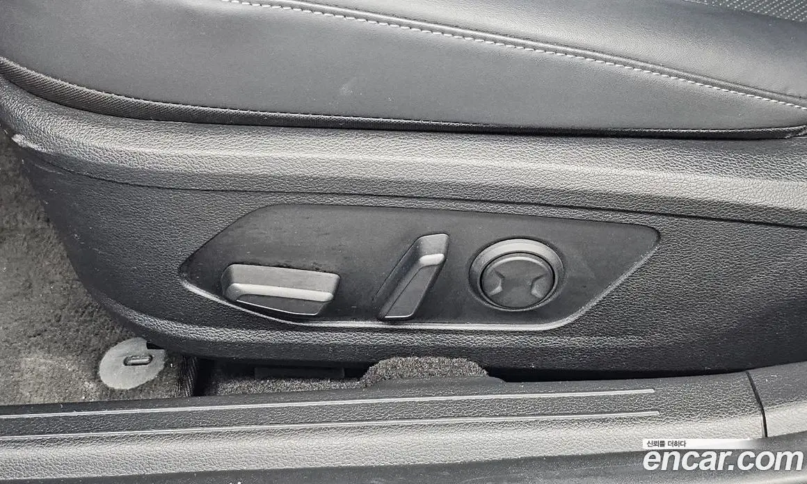Hyundai Sonata 2023 1.6 автомат (гидро), фото 16