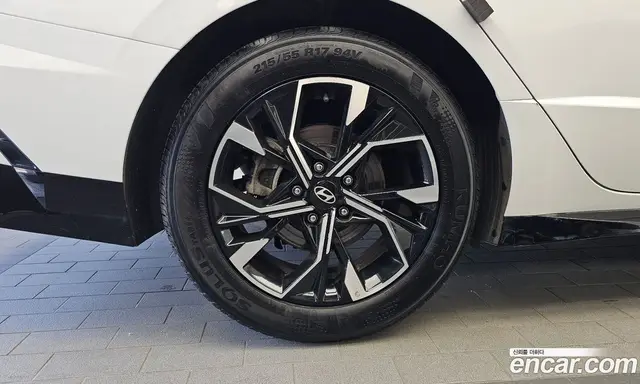Hyundai Sonata 2023 1.6 автомат (гидро), миниатюра 5