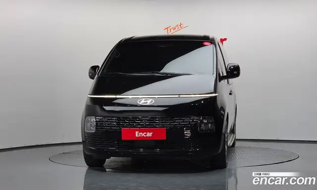 Hyundai Staria 2024 1.6 автомат (гидро), миниатюра 3