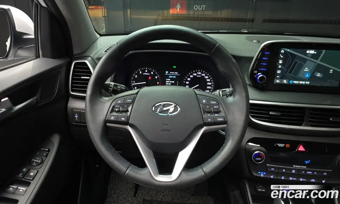 Hyundai Tucson 2018 1.6 автомат (гидро), фото 19