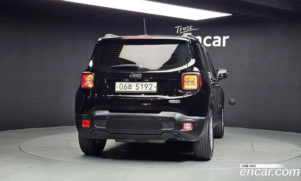 Jeep Renegade 2017 2.4 автомат (гидро), фото 4
