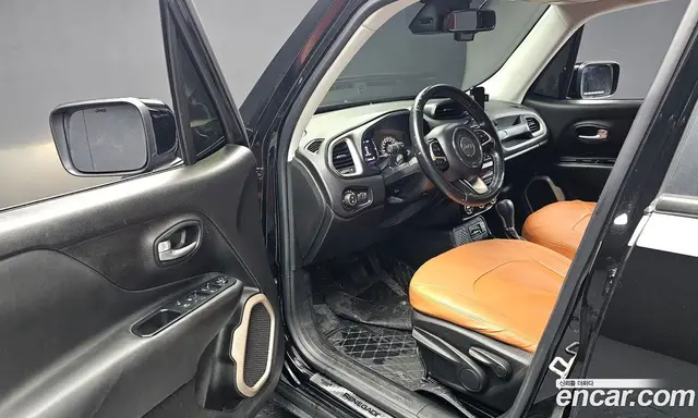 Jeep Renegade 2017 2.4 автомат (гидро), миниатюра 10