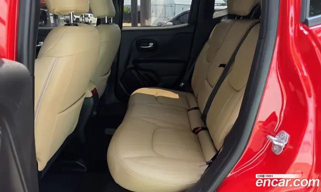 Jeep Renegade 2022 1.3 автомат (гидро), миниатюра 11