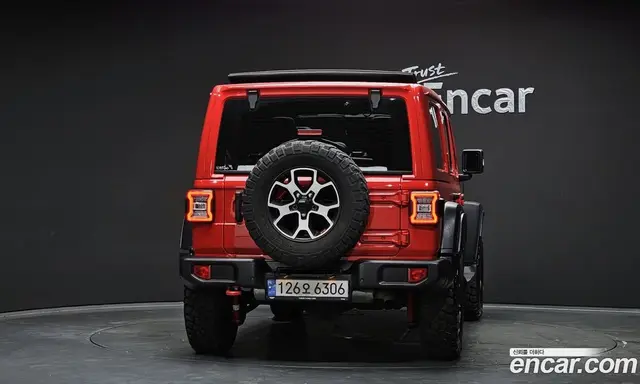 Jeep Wrangler 2022 2.0 автомат (гидро), миниатюра 4