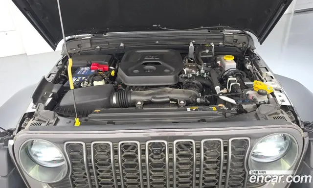 Jeep Wrangler 2023 2.0 автомат (гидро), миниатюра 6